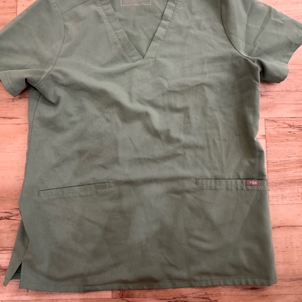 Figs Olive V-Neck Scrub Top